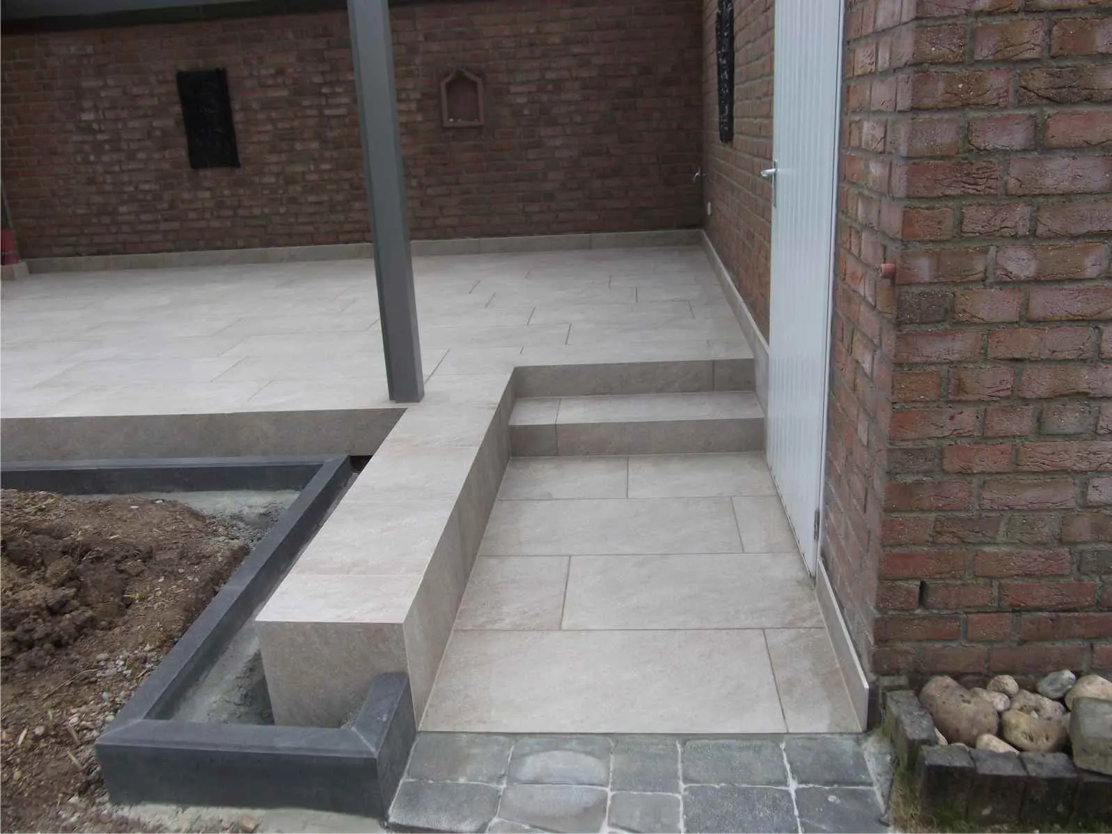 Individuelle Terrassengestaltung von Natursteine Mulbach – Bild 11
